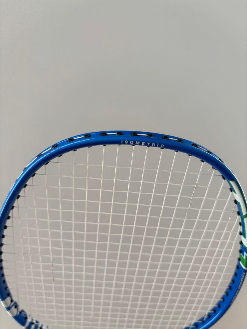 【美品】バドミントン トレーニングラケットTR1 ISO-TR1-002