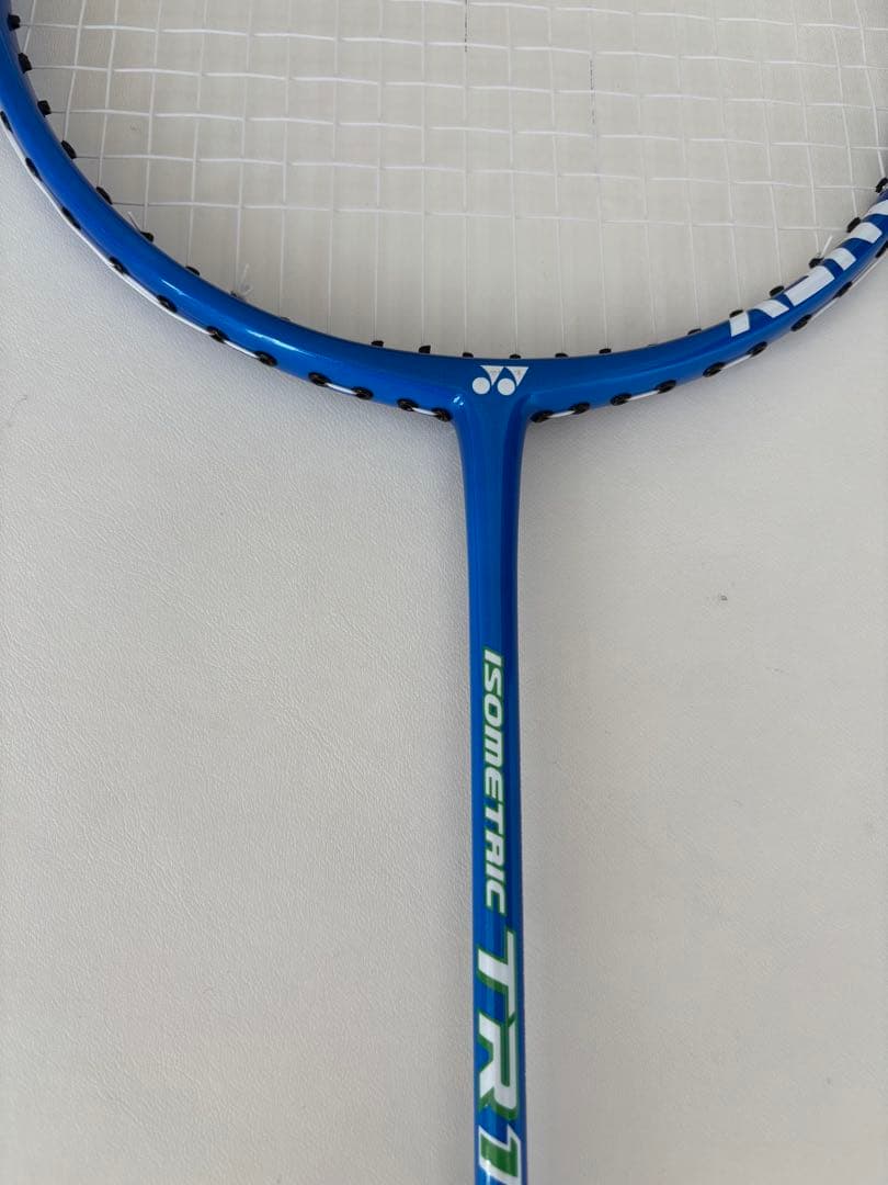 【美品】バドミントン トレーニングラケットTR1 ISO-TR1-002
