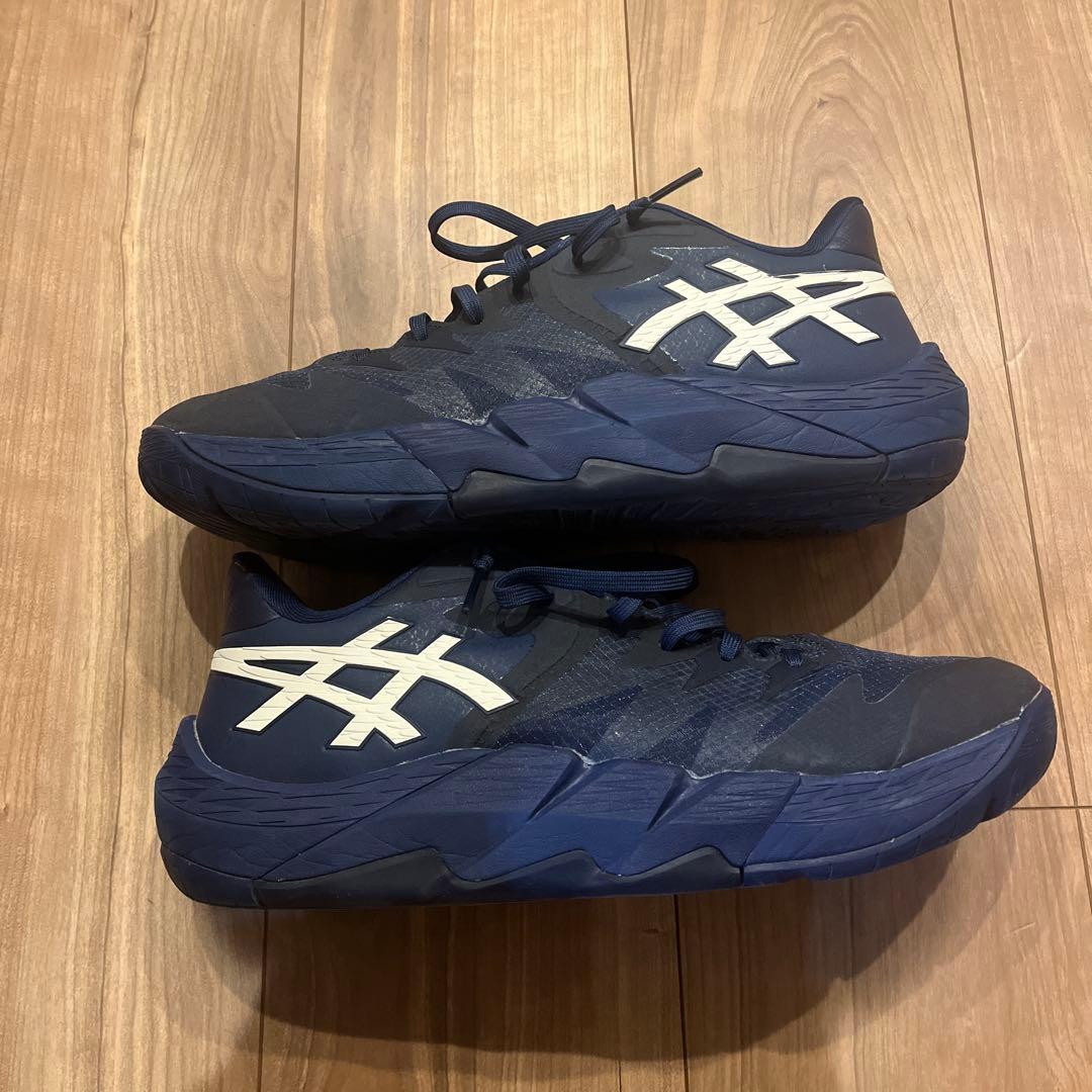 asics アンプレアルスlowちゃん