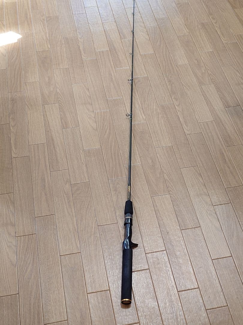 Megabass F3-55X 1ピースバスロッド 5.5フィート
