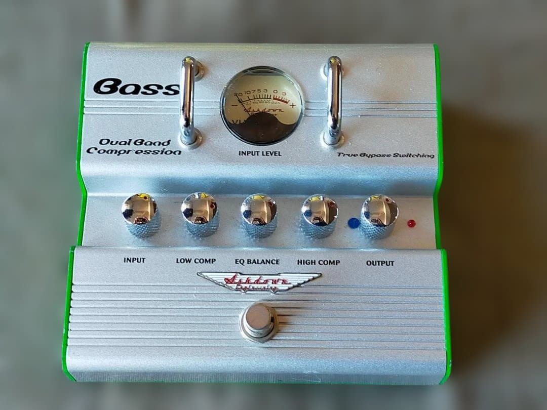 Ashdown Dual Band Compression ベース用コンプレッサ