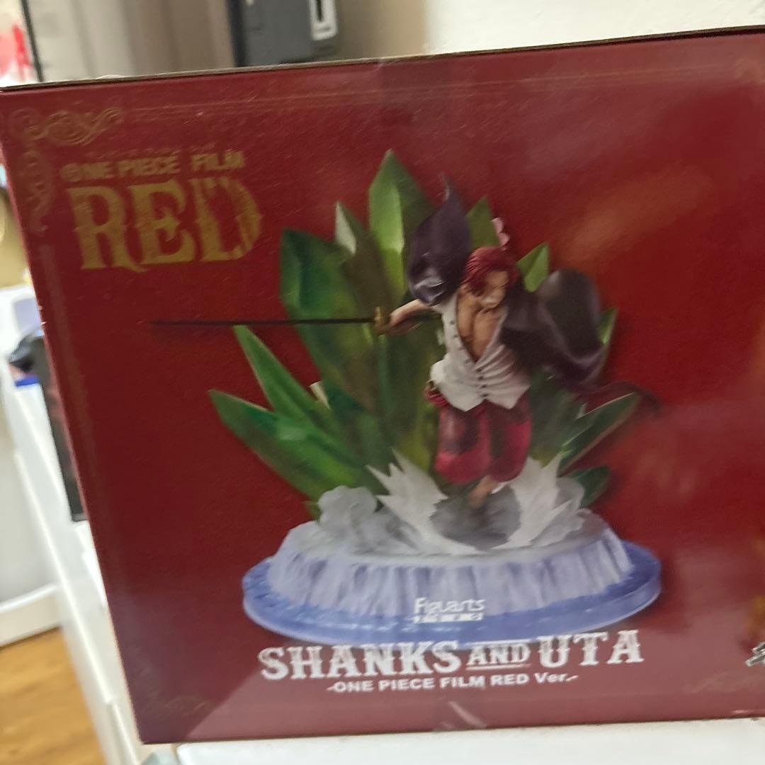 コミック・アニメ SHANKS AND UTA - ONE PIECE FILM RED Ver.