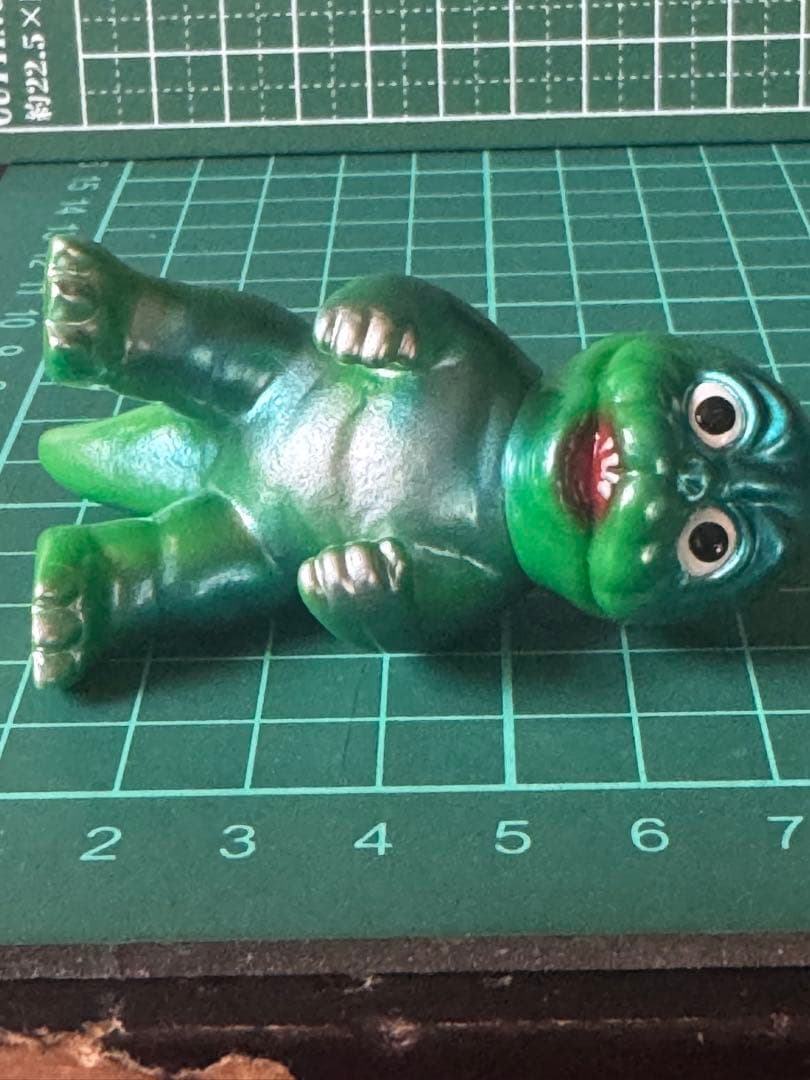 M1号ブルマァクタイプ大怪獣ゴジラシリーズ ミニミニラ　赤成形　緑成形