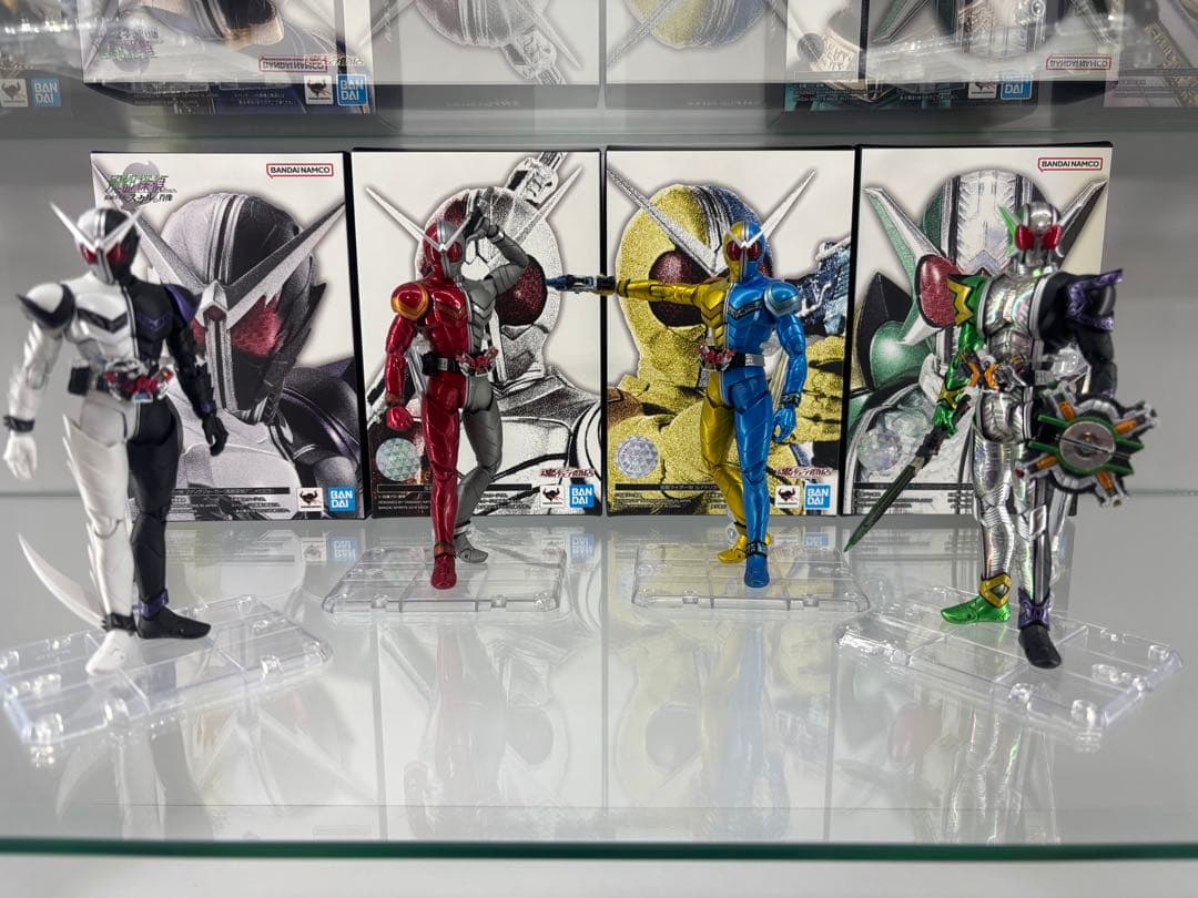 美品　S.H.Figuarts（真骨彫製法） 仮面ライダーW