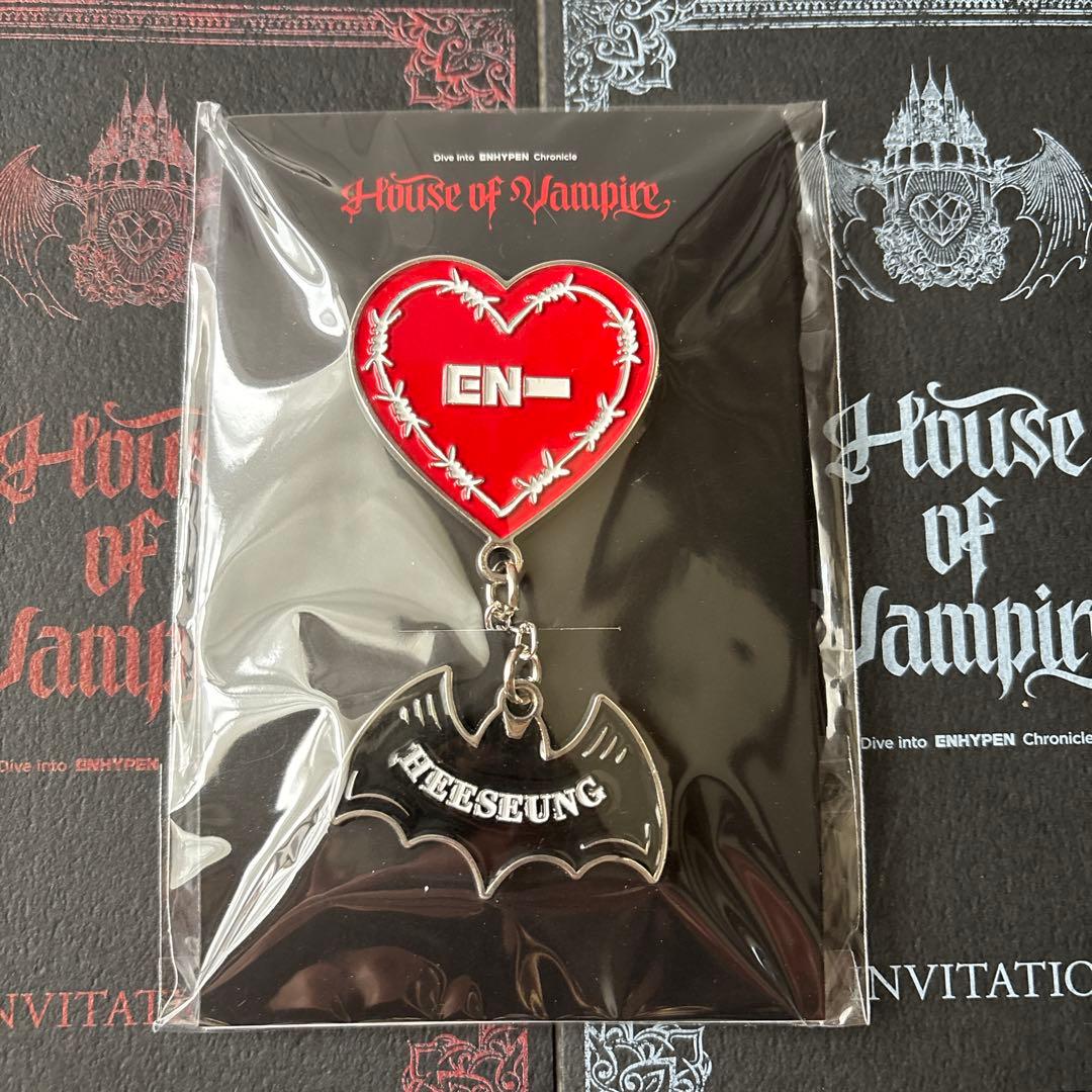 ENHYPEN☆House of Vampire☆ボイスキーホルダー☆ピンバッジ