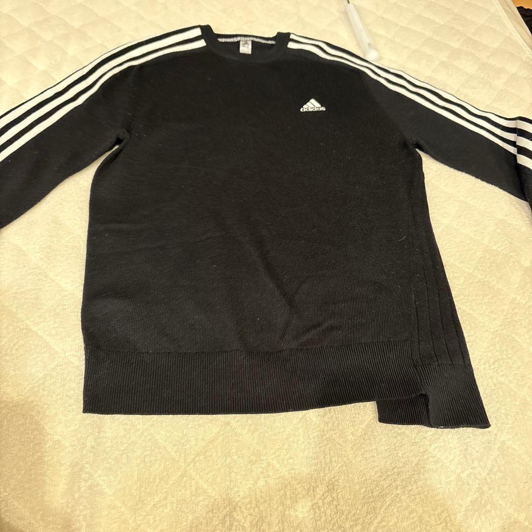 adidas 黒 ストライプ セーター