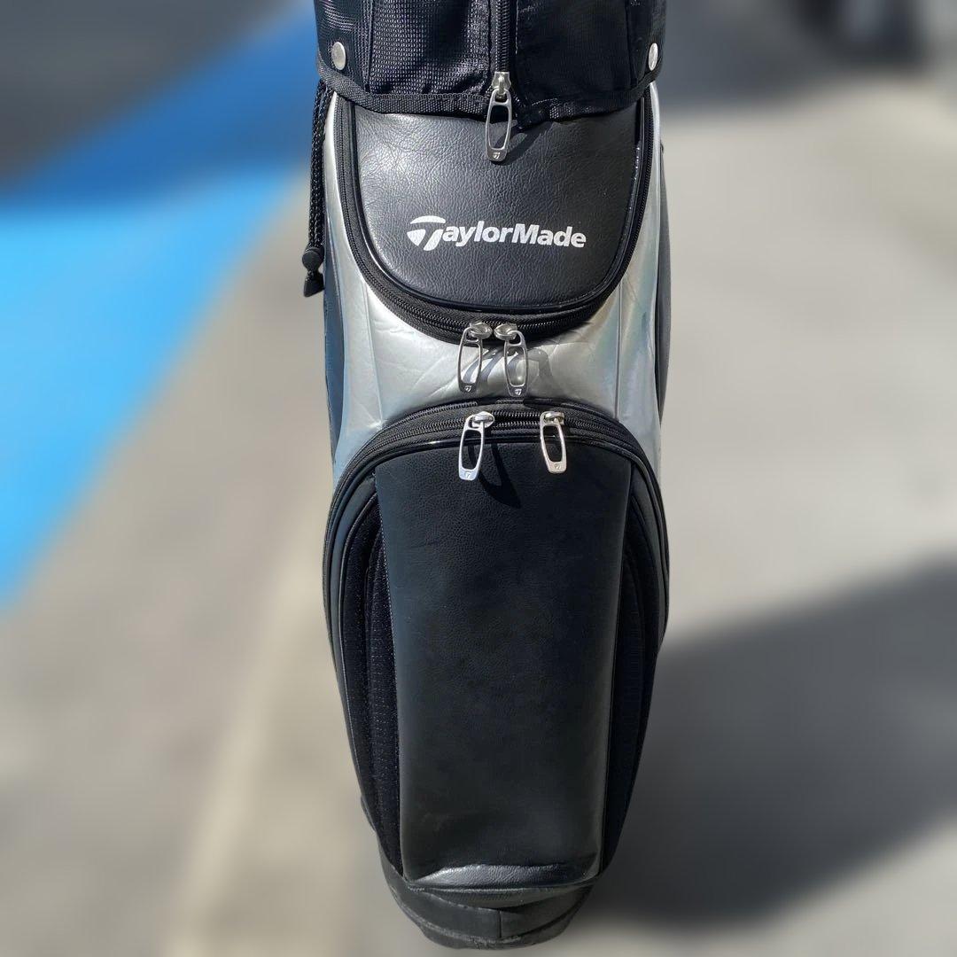 TaylorMade 軽量キャディバッグ ブラック/シルバー