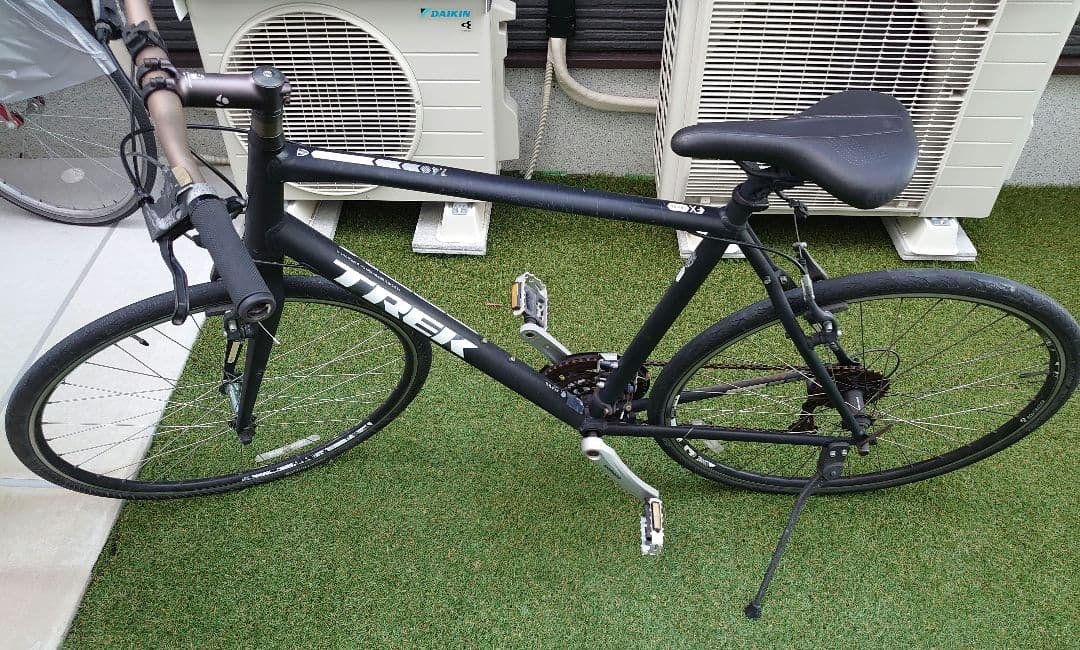 TREK 7.4FX クロスバイク 引取可