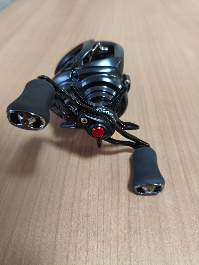DAIWA 20 TATULA SV TW 103SH (右ハンドル)