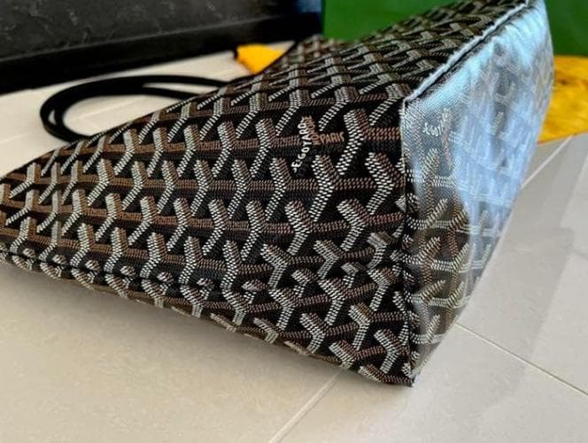 サンルイ PM PVC レザー ブラック