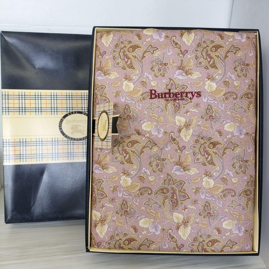 BURBERRY　西川　羊毛混肌掛け布団　150✕200