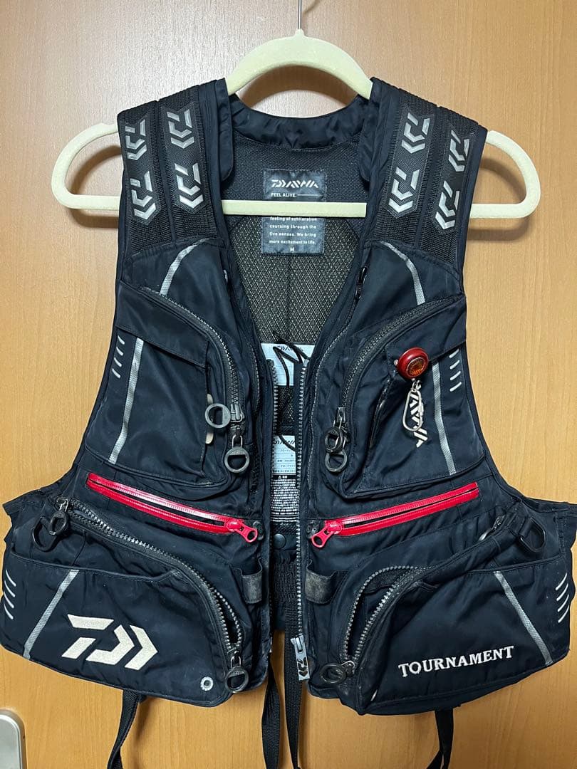 DAIWA トーナメント　ライジャケ　磯　フカセ