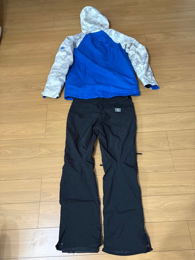 スノボ　ウェア　686