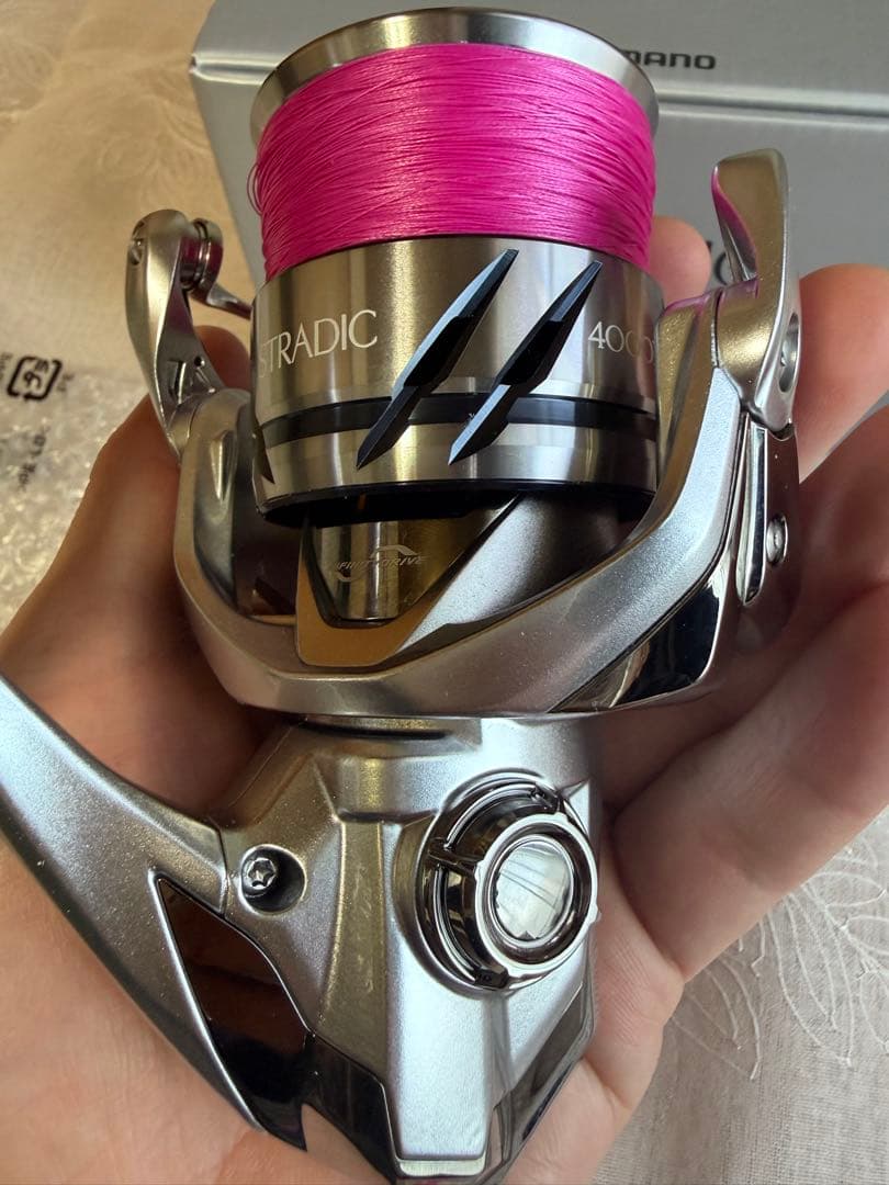SHIMANO STRADIC 4000XG スピニングリール 23 未使用