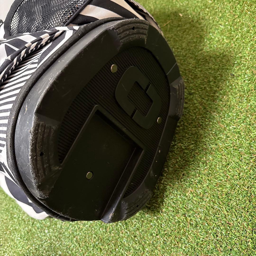 OGIO オジオ キャディバッグ 2.7kg 14分割 軽量 ゼブラ柄
