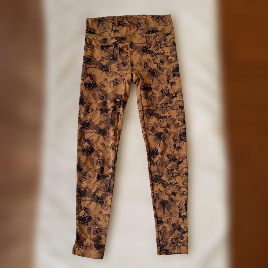 ✴︎SUKALA トップス & ATSUGI レギンスセット✴︎
