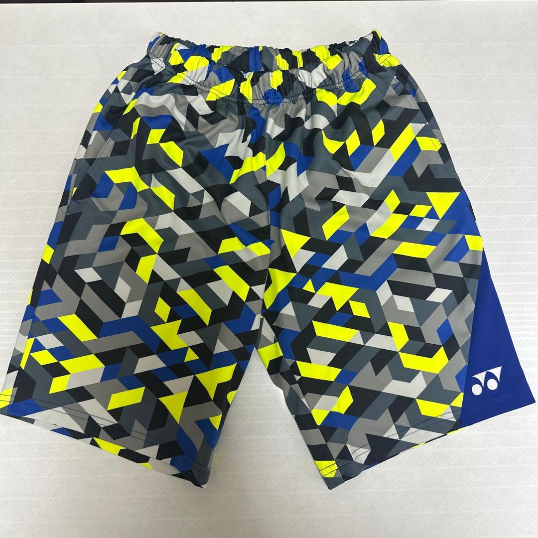 YONEX バドミントンパンツ Mサイズ 幾何学模様
