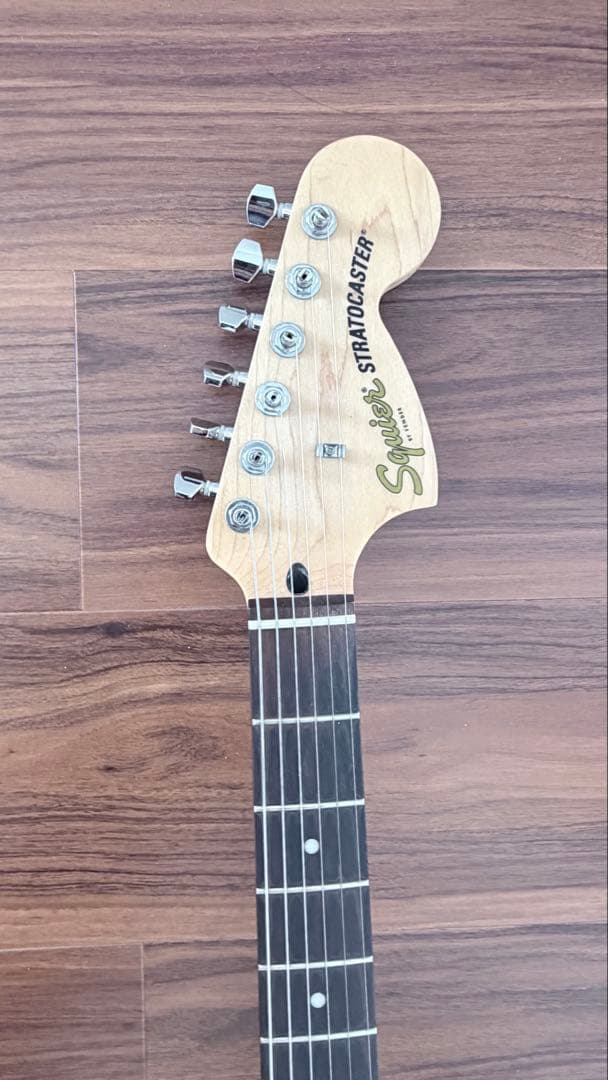 Squier by Fender Stratocaster ブラック
