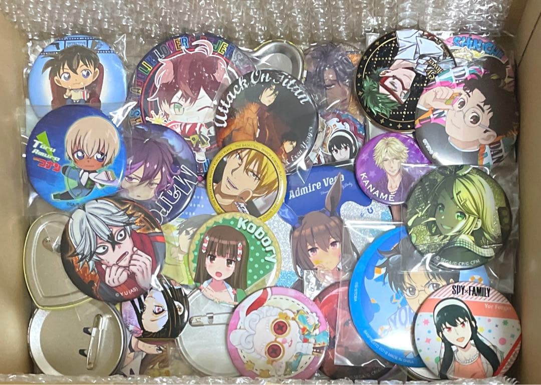 200個以上 ゲーム アニメ系グッズ 大量 まとめ売り セット 缶バッジ グッズ