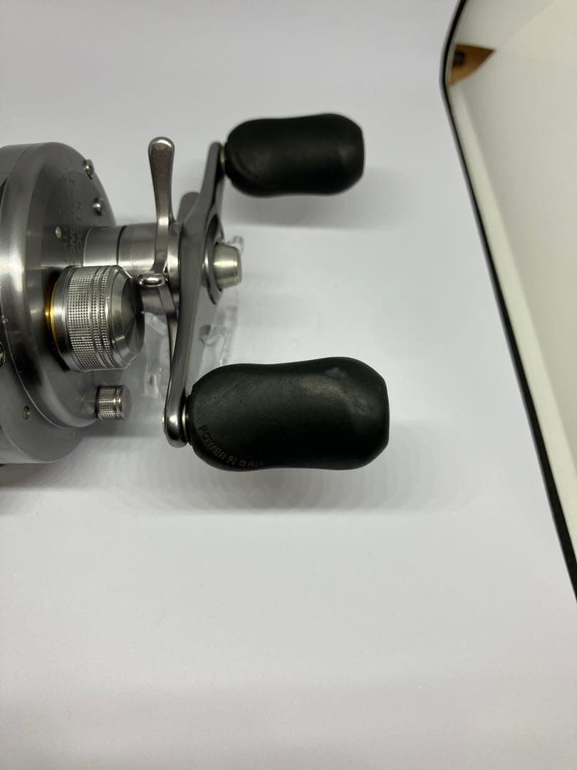SHIMANO 09 カルカッタコンクエスト 200DC 02281 動作良好