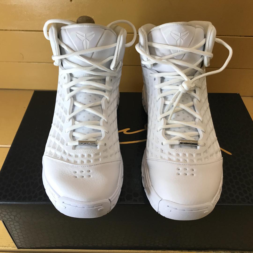 シューズ(男性用) NIKE Kobe 3 Protro \"Halo\" 28cm