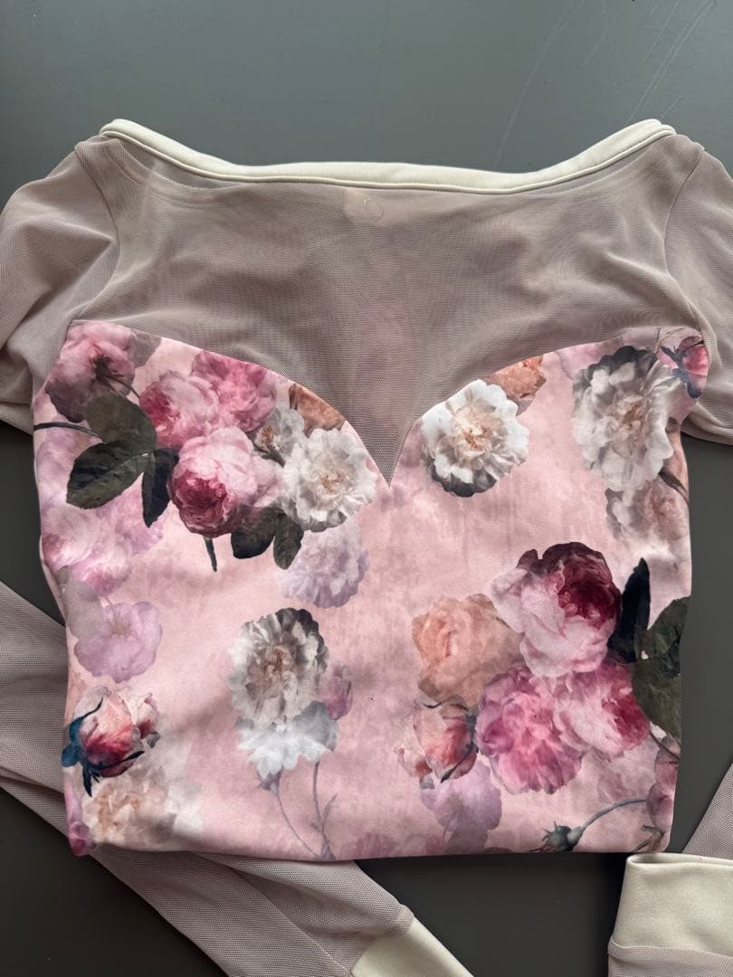 美品　スティナ　Stina レオタード　P