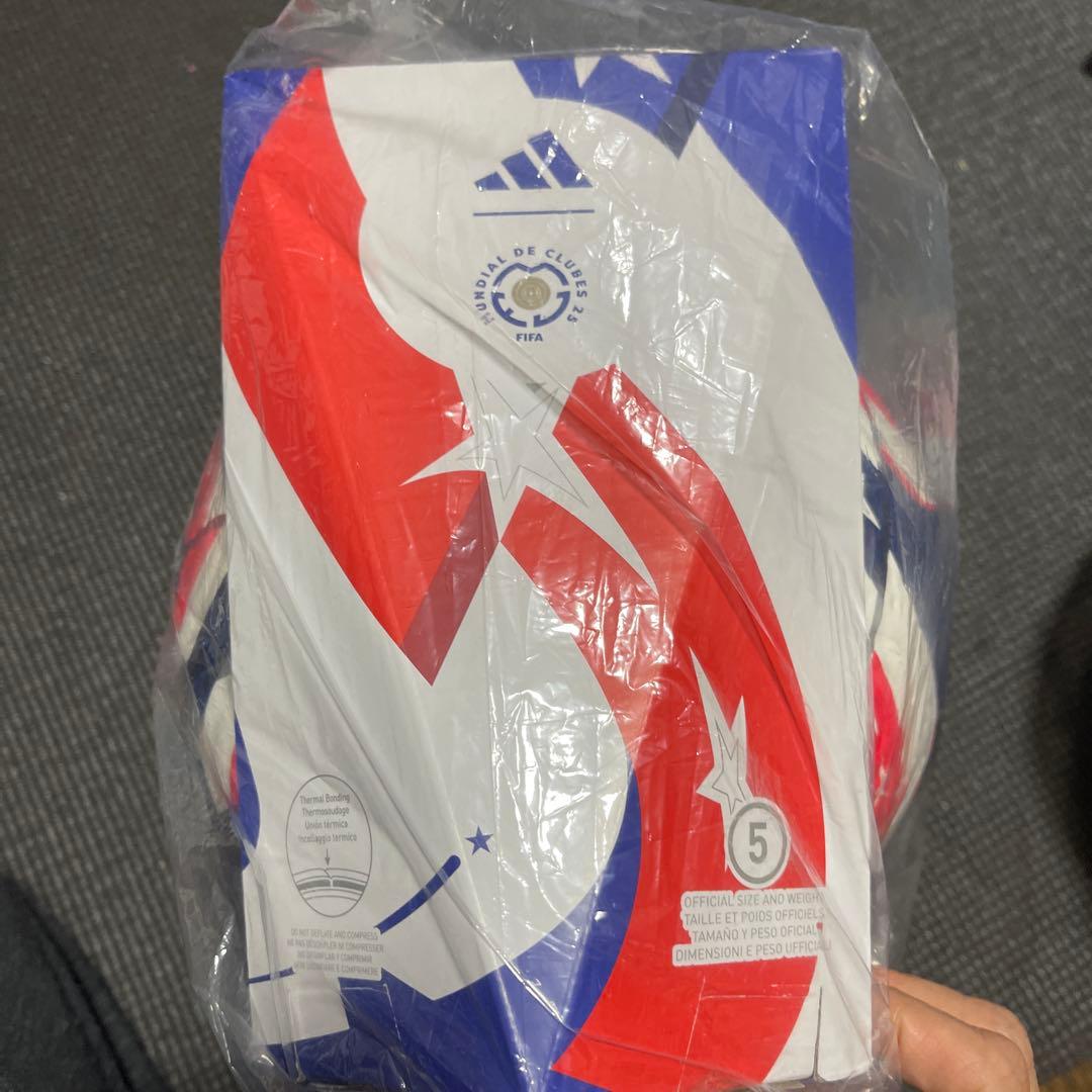 新品　FIFAクラブワールドカップ25 公式球　5号　adidas