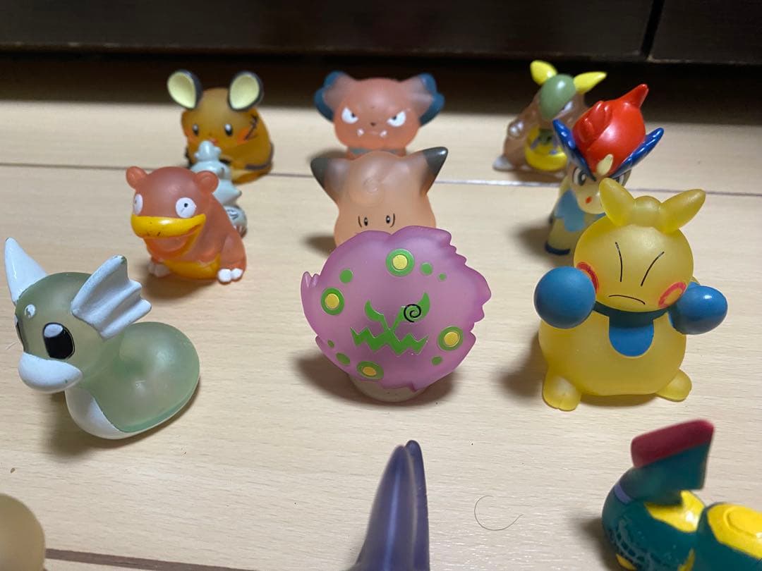 ポケモンキッズ　指人形　クリアver ガブリアス　ハブネーク　ヤジロン　ポケモン
