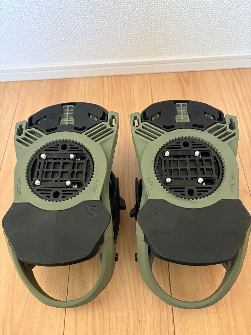 SALOMON スノーボードビンディング L
