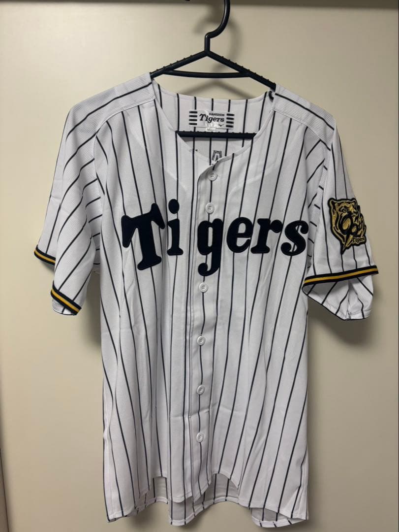 阪神タイガース　近本光司ユニフォーム　Mサイズ