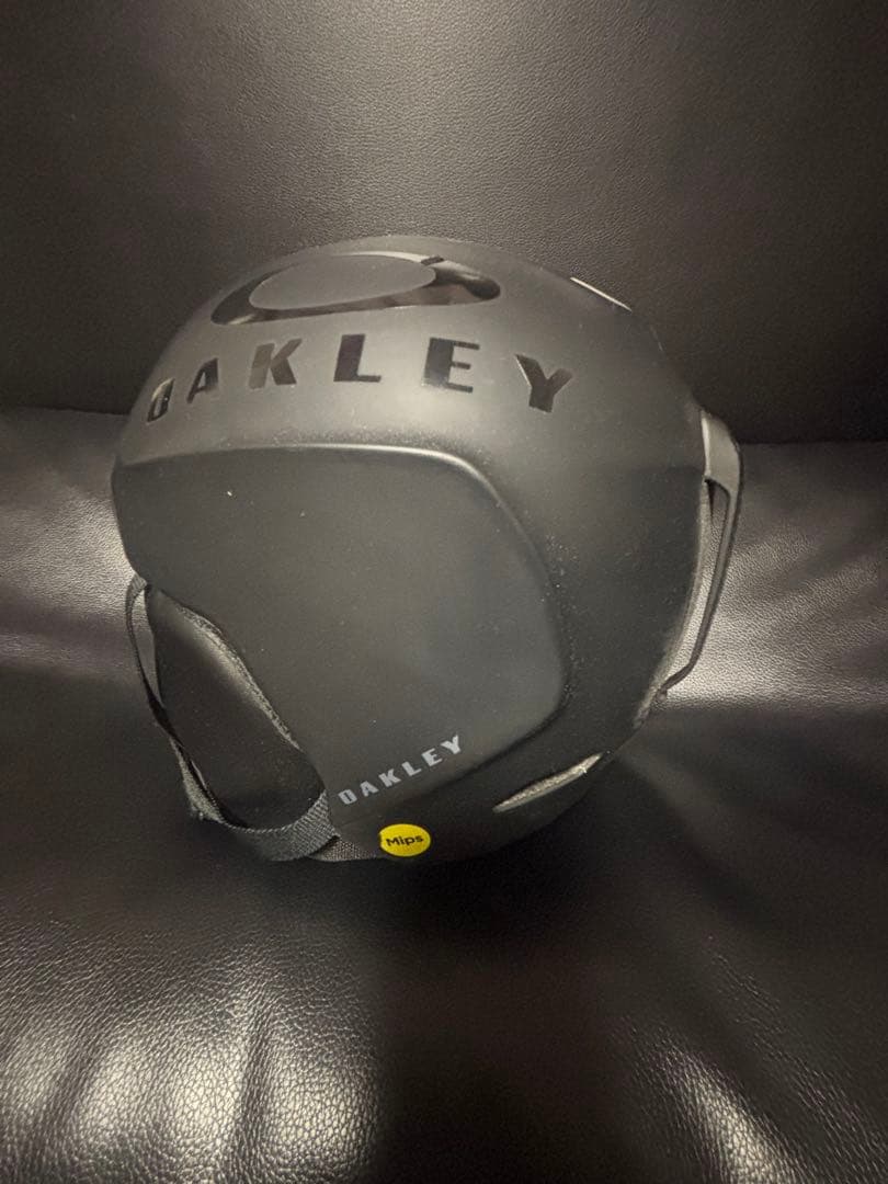 連*様 OAKLEY ブラック ヘルメット MIPS LG 59〜63cm