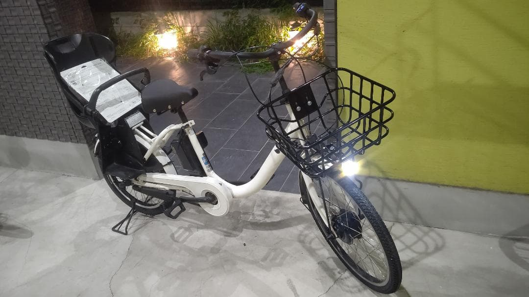 BIKKE　MOB　シートクッション新品　ブリヂストン　回生充電機能　電動自転車