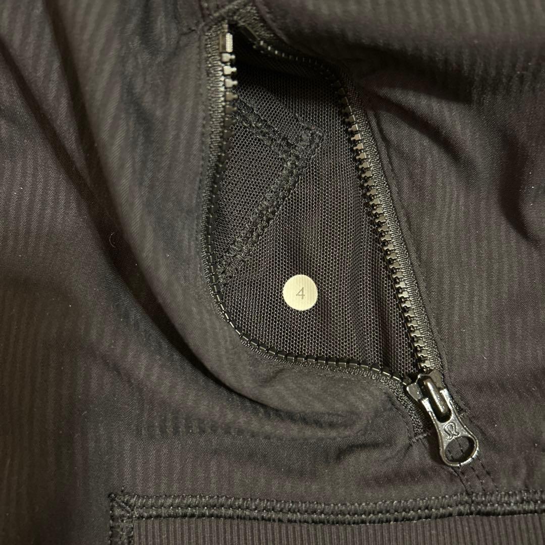 ルルレモン　lululemon リバーシブルフルジップパーカー　黒　サイズS M