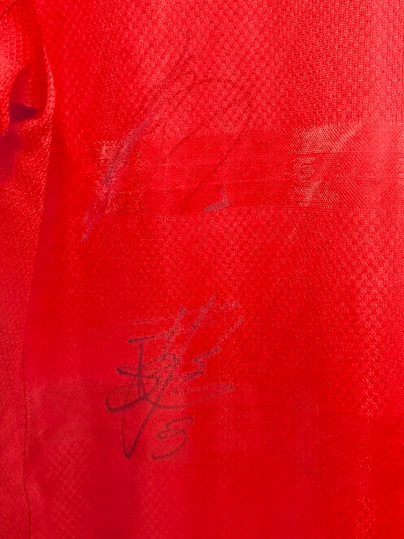 PUMAプーマ 浦和レッズ　サイン入りレトロユニフォーム