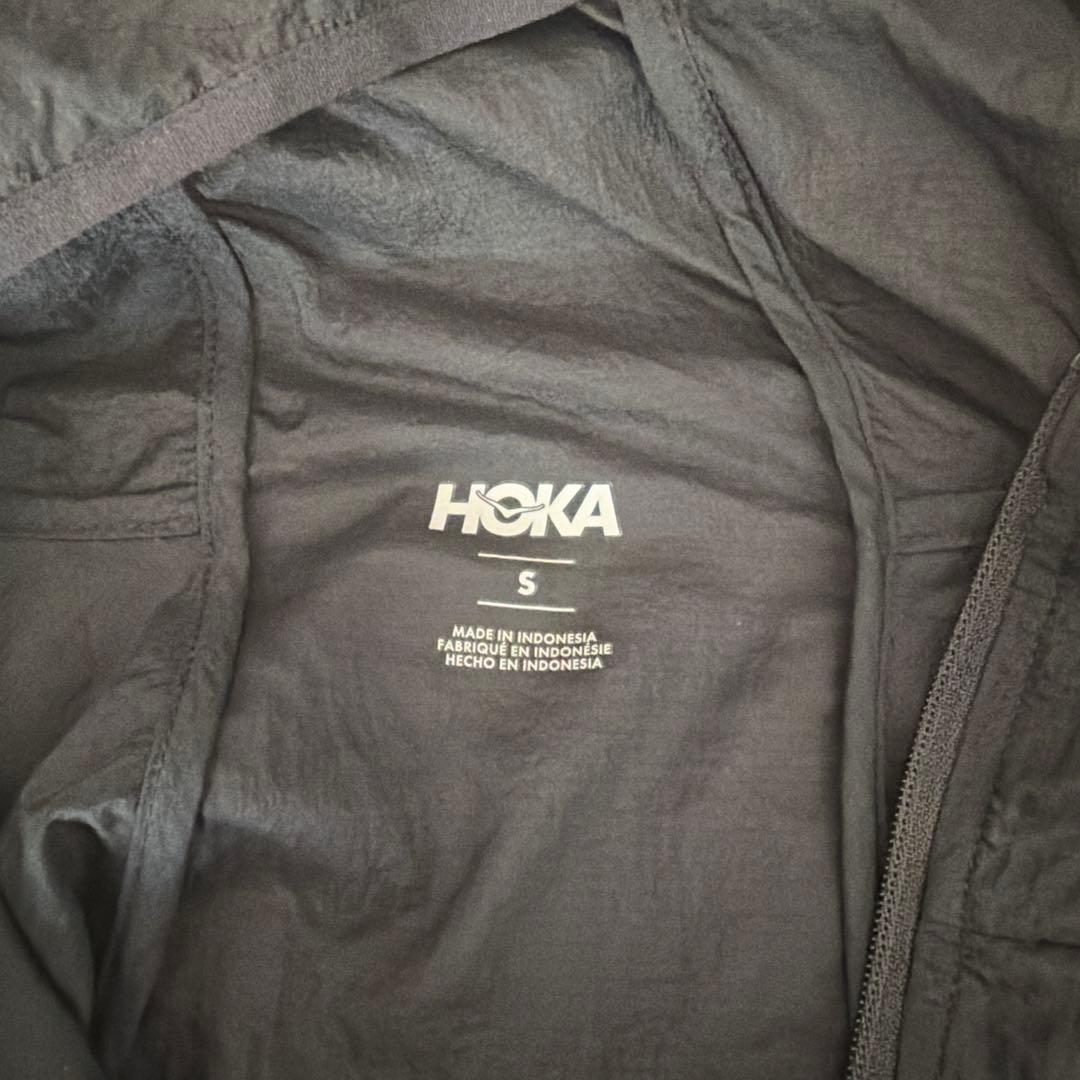 HOKA ホカオネオネ　SKYFLOW JACKET ブラック　サイズS