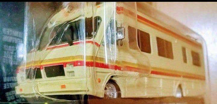 ラスト■1/64BreakingBad1986FLEETWOOD BOUNDER