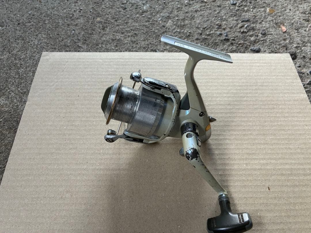 DAIWA スピニングリール 8点セット