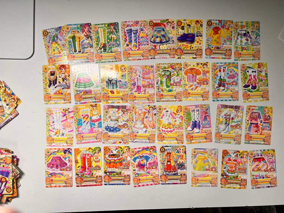 アイカツカード まとめ売り 約120枚 プレミアあり キラ多数 アイカツ！