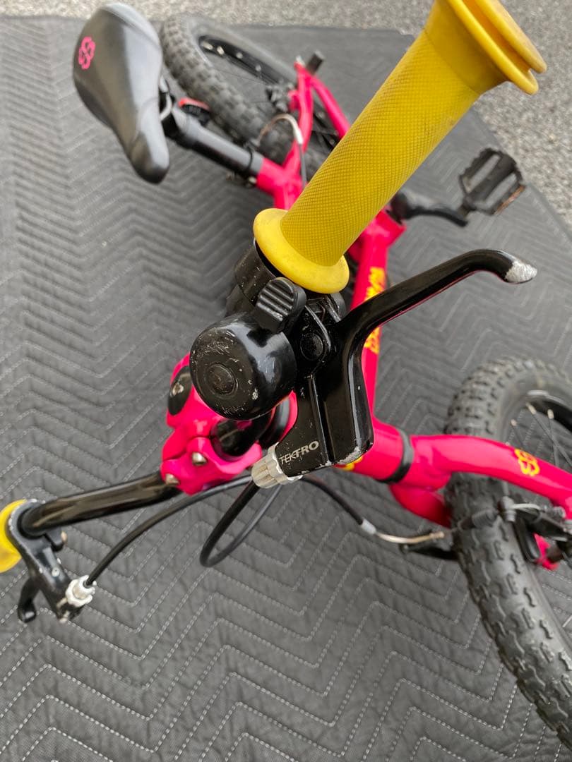 ヨツバサイクル　16インチ　ヨツバゼロ