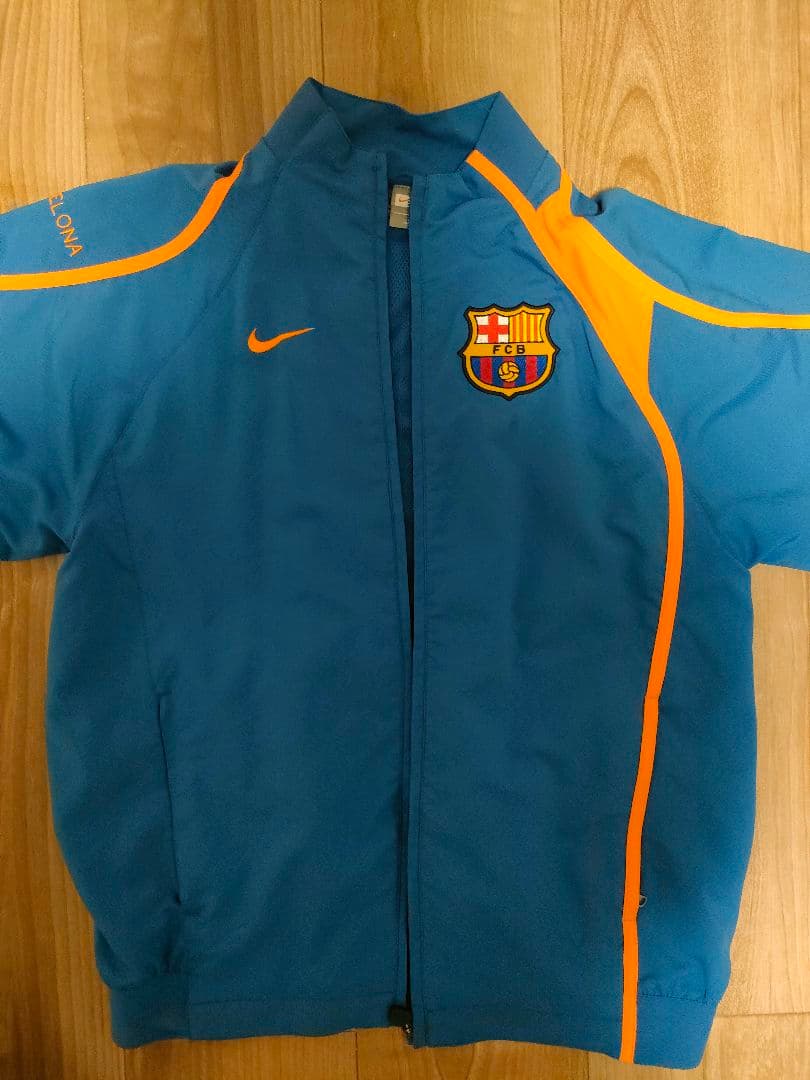サッカーウェア　ジャージ上下