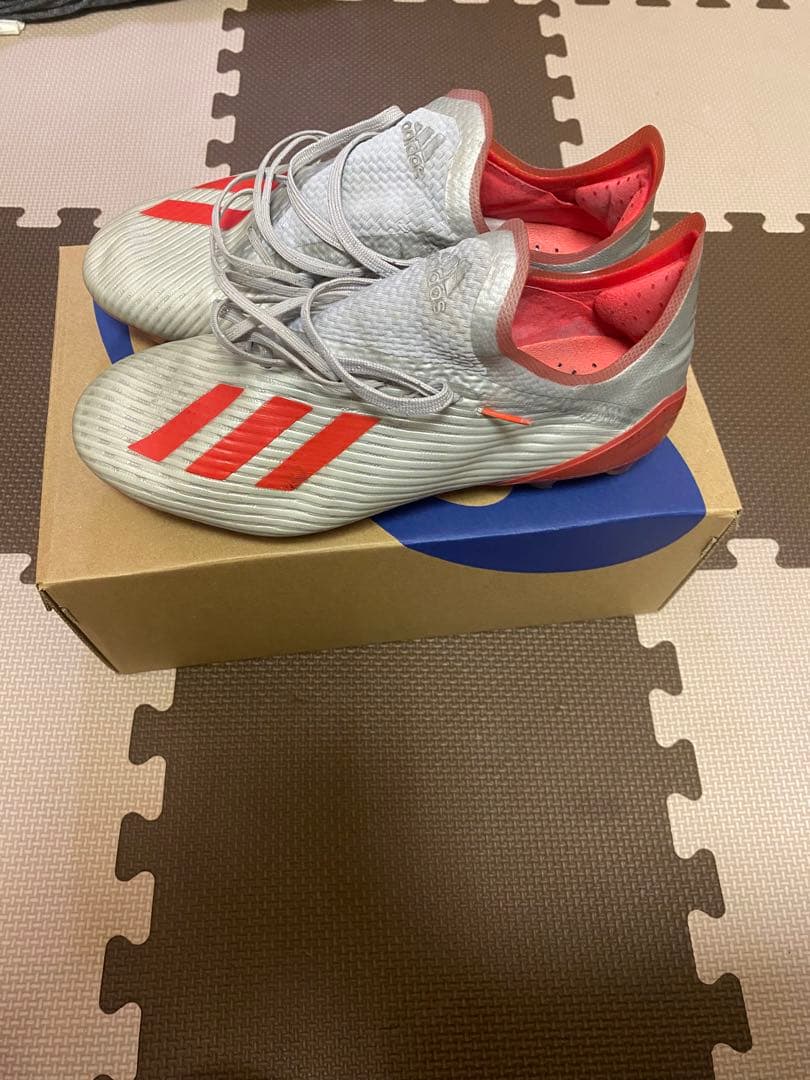 adidasサッカースパイクX