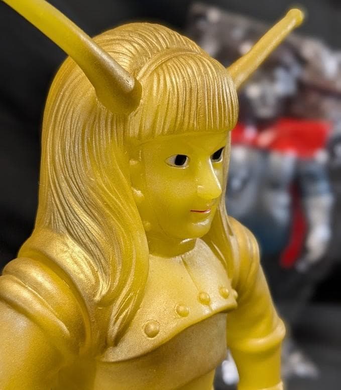 蓄光マグマ大使＆宇宙の帝王ゴア未開封（ブルマァク復刻）ソフビフィギュア２体セット