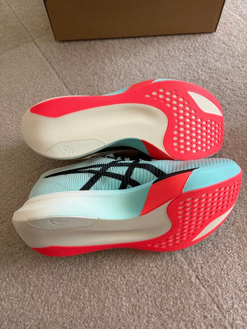 【新品 未使用】アシックス メタスピード スカイ パリ 27.5cm ASICS