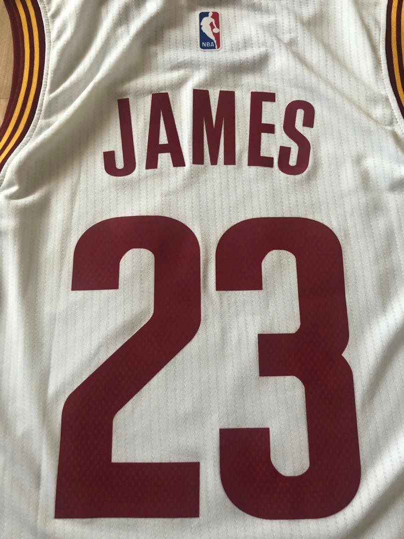 【未使用タグ付】レブロン　CAVS ユニフォーム　白