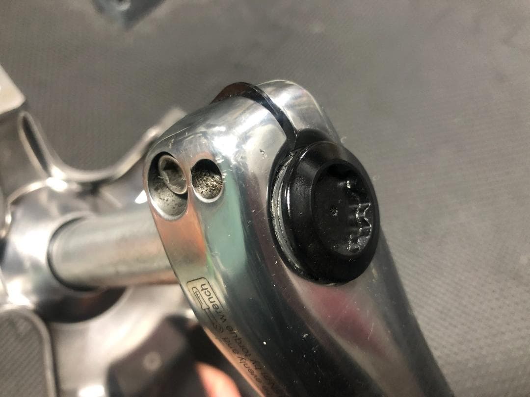 105　5600　クランク　170mm　pcd130
