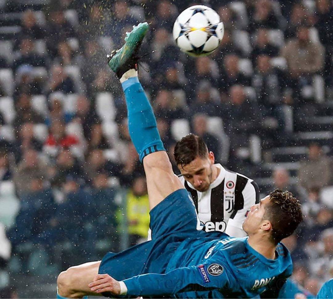超美品　MercurialSuperFlyCR7 BornLeader