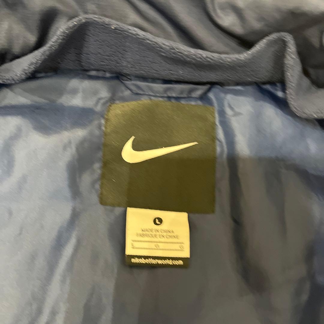 Nike ナイキ　ネイビー ベンチコート STORM-FIT サイズジュニアL