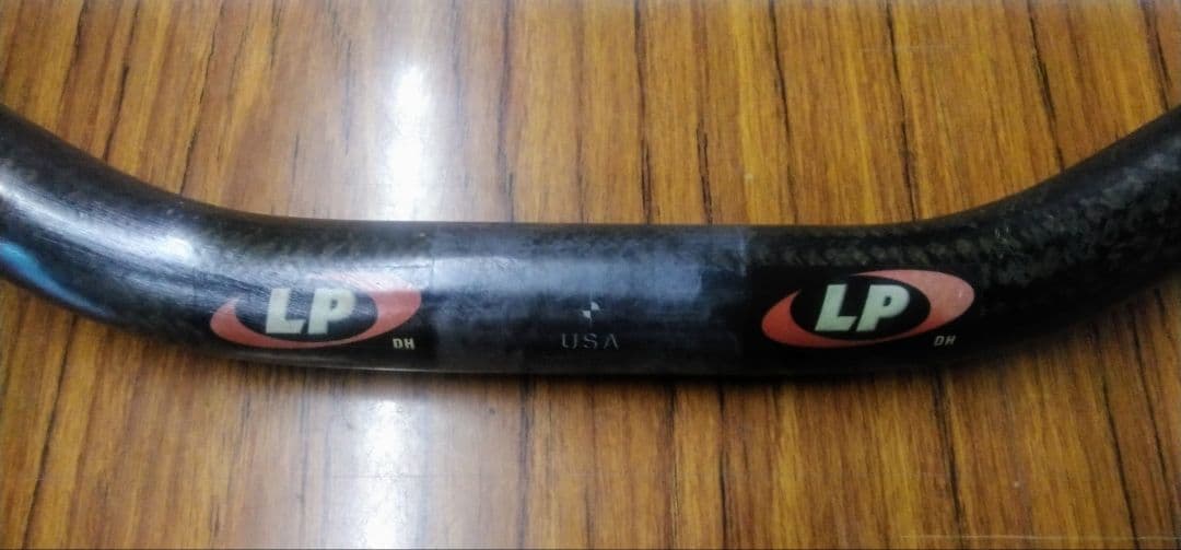 LP DHバー ライザーバー (カーボン + ケブラー)　Made in USA