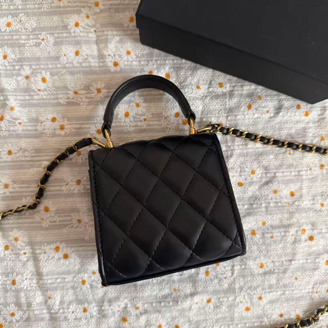 CHANEL ノベルティ ミニバッグ チェーンショルダーバッグ ブラック