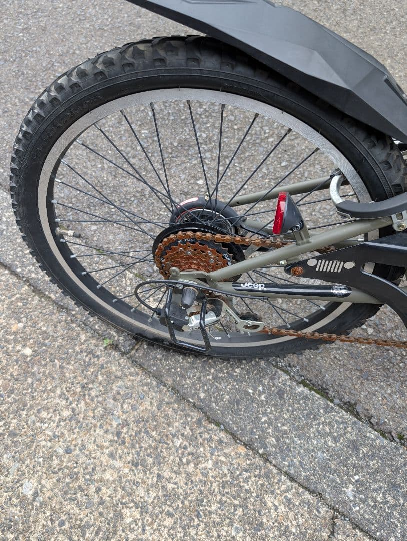 Jeep 自転車　22インチ　カーキ